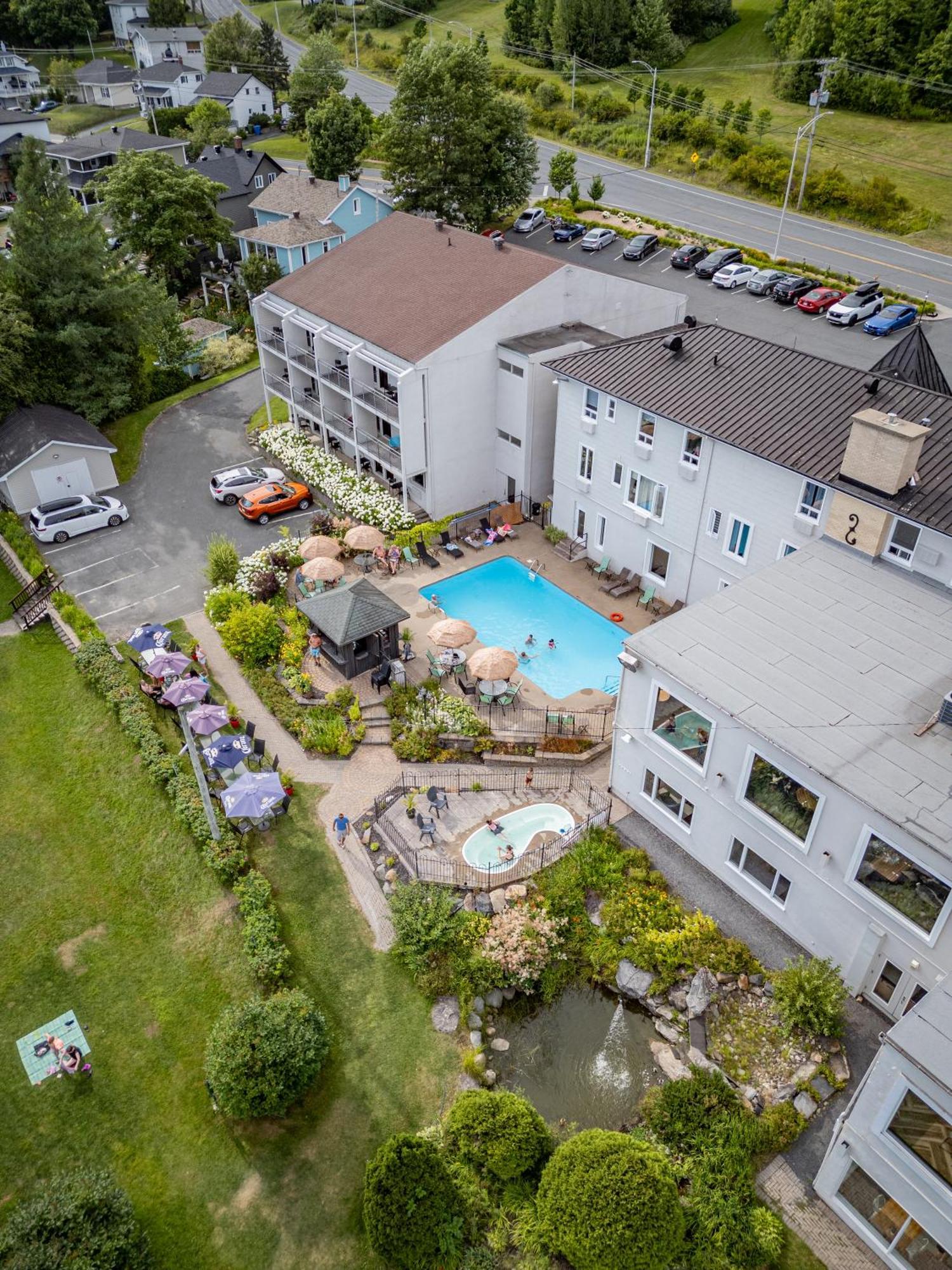 Manoir Lac-Etchemin エクステリア 写真